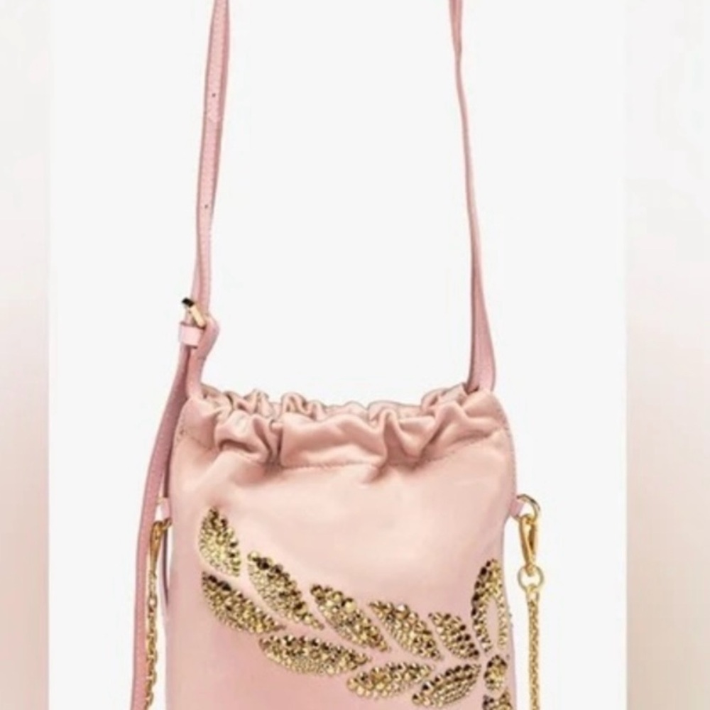 MCM Himmel Laurel.    NEW WITH TAGS Pink Crossbody Bag with Gold Details NWT - Picture 9 of 14